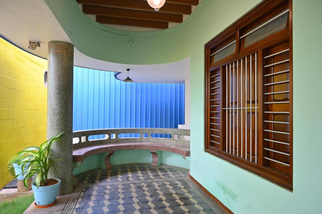 Les Boganveillea Heritage Guest House Auroville Exterior foto