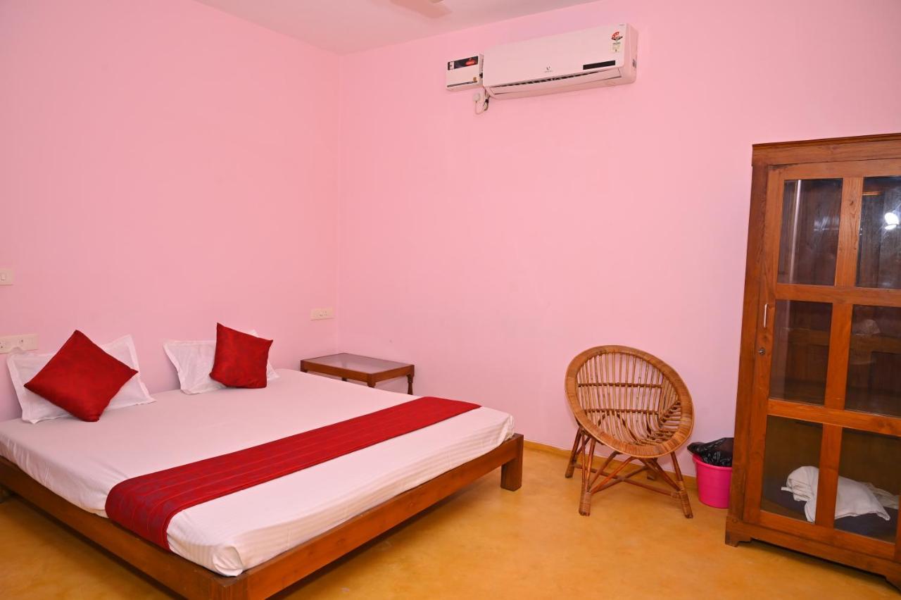 Les Boganveillea Heritage Guest House Auroville Exterior foto