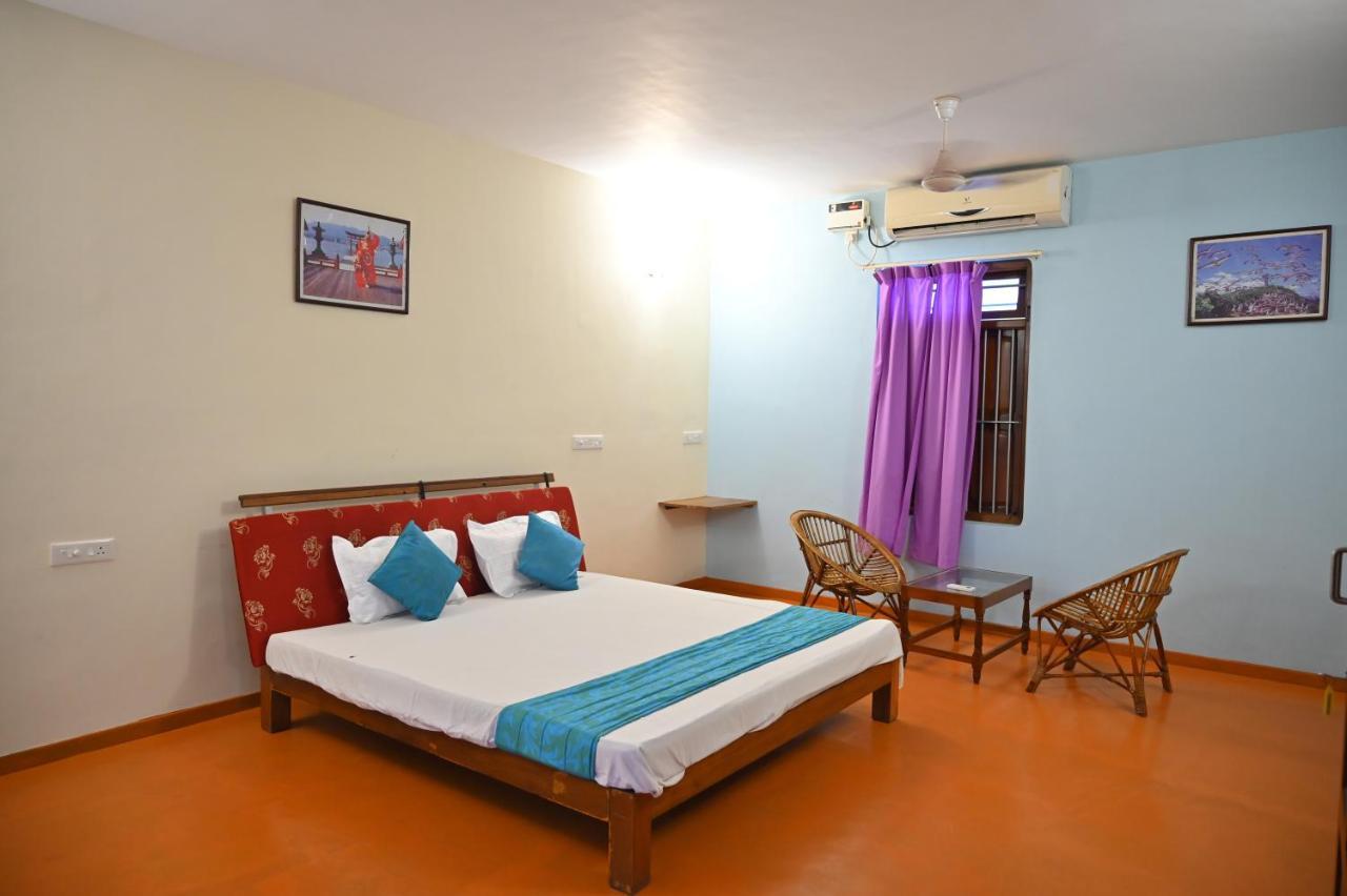 Les Boganveillea Heritage Guest House Auroville Exterior foto