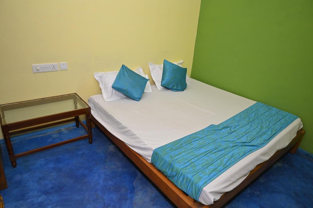 Les Boganveillea Heritage Guest House Auroville Exterior foto