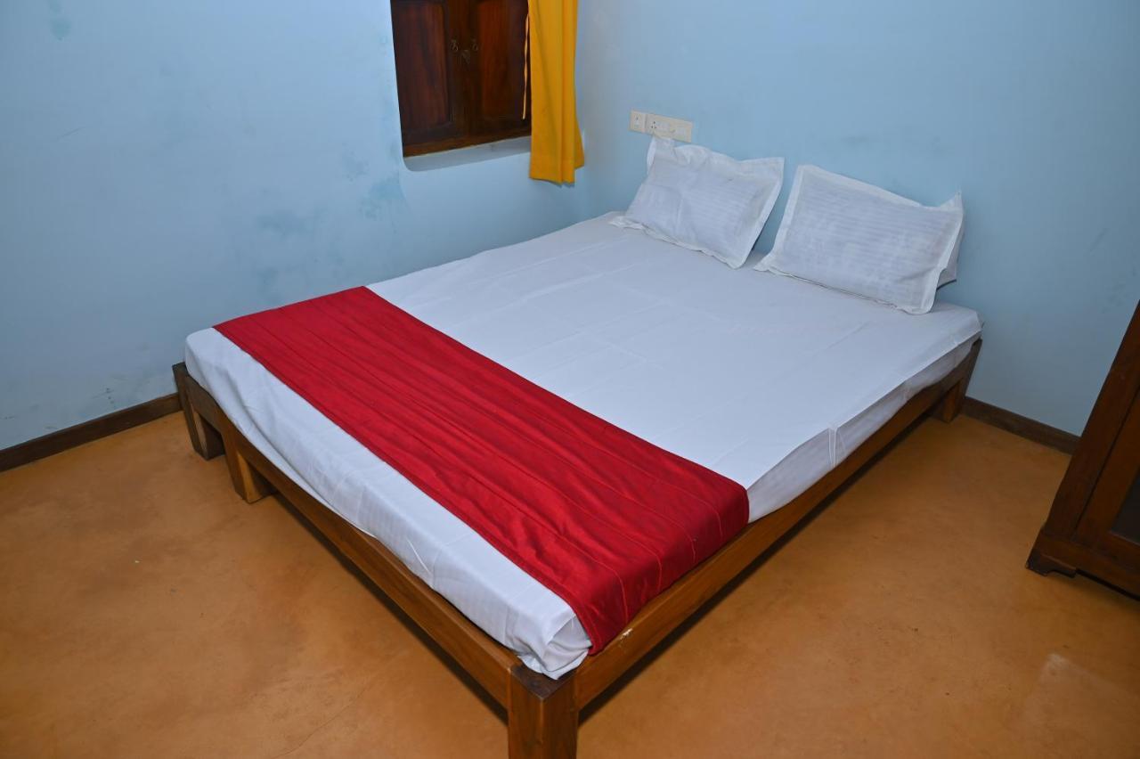 Les Boganveillea Heritage Guest House Auroville Exterior foto