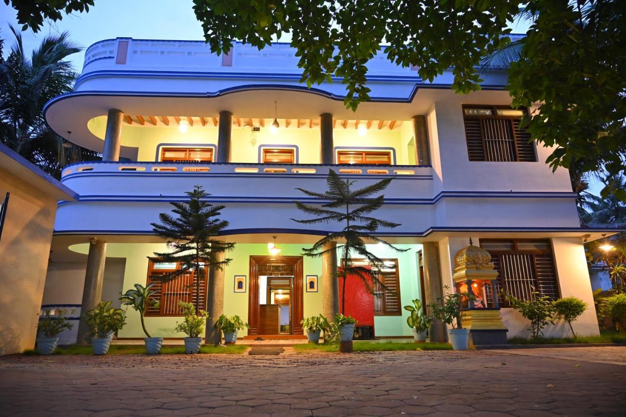 Les Boganveillea Heritage Guest House Auroville Exterior foto